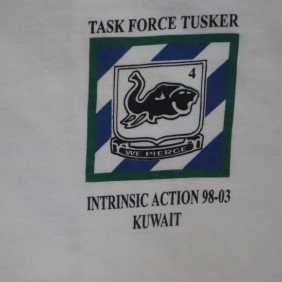 Vintage Titanic T-shirt Men's Size L White Army Marines Graphics Print Pullover - Picture 2 of 8